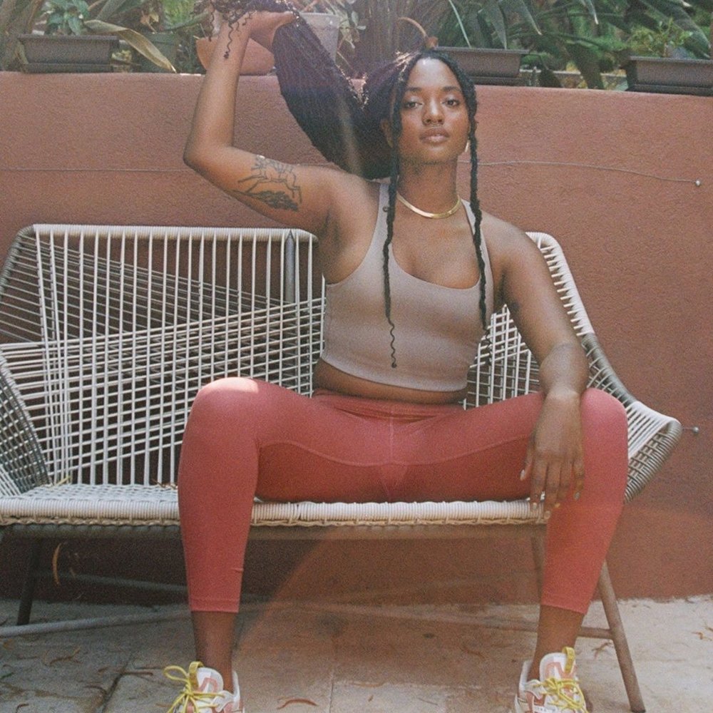 Terra Compressive High-Rise Legging (BRAND NEW)